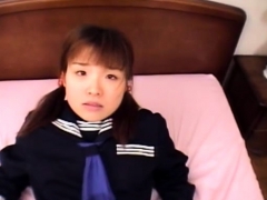 Japanese schoolgirls gives steamy blowjob and collects jism