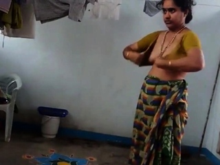 Aunty Saree Change And Room - Free Mobile Porn Videos - Aunty Change Saree - 4629380 - VipTube.com